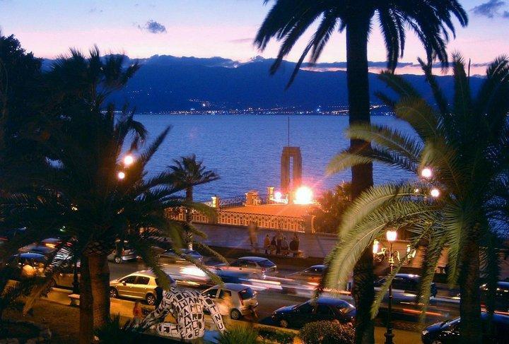 Reggio Central House Low Cost Per 4 Reggio di Calabria Exteriör bild